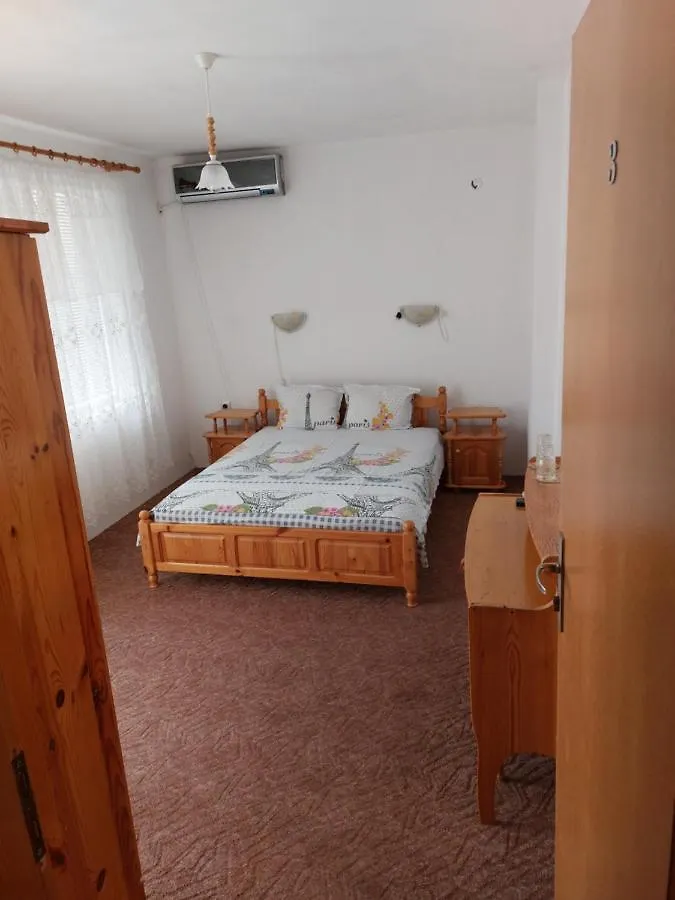 Guest House - Viktor Primorsko
